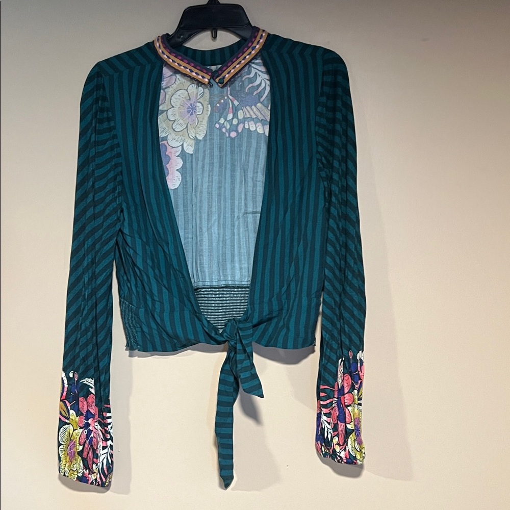 BL^NK London Floral Teal Long Sleeve Women's Top - Picture 2 of 2